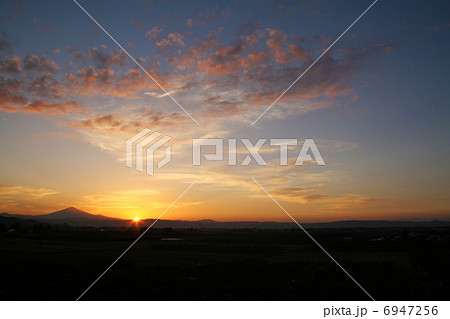 夕焼けの横手盆地 夕焼けの横手盆地 6947256