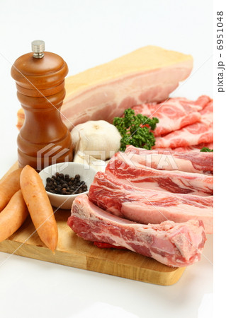 色々な豚肉 6951048