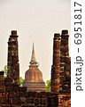 スコータイ　世界遺産　ワットマハタート　 6951817