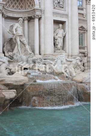 トレヴィの泉 トレヴィの泉 6953420