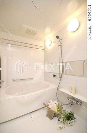 バスルーム 6954611