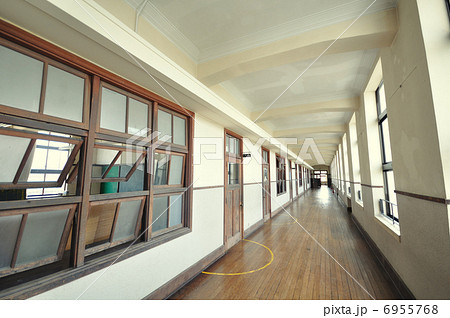 豊郷小学校 6955768
