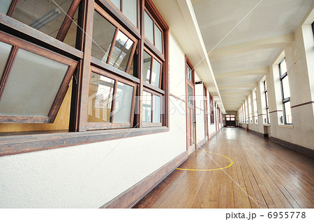 豊郷小学校 6955778