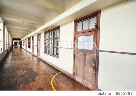 豊郷小学校 6955785