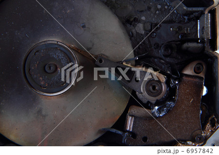 damaged harddrive (all data deleted) 6957842
