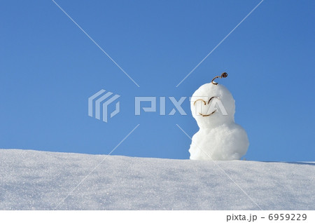 笑顔の雪だるま 笑顔の雪だるま 6959229
