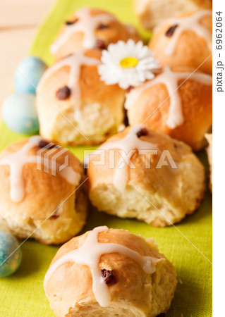 Hot Cross Buns Hot Cross Buns 6962064