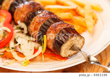 kebab on skewers 6963196