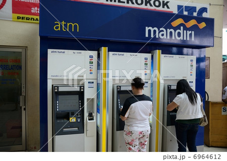 インドネシア　ジャカルタ　ATM 6964612