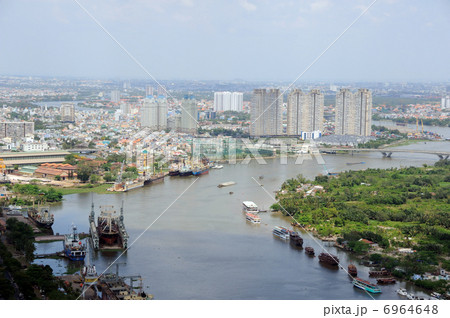 ベトナム　ホーチミン街並み 6964648