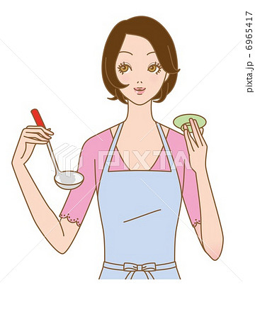 料理する女性　お味見 6965417