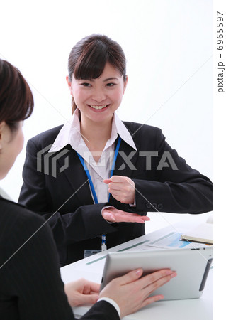 ビジネスシーン 6965597