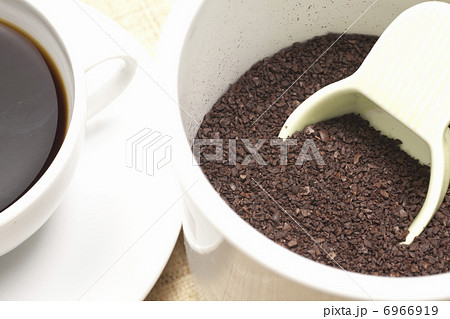 挽いたコーヒー豆 6966919