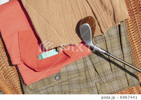 ゴルフ用品とゴルフウェア 6967441