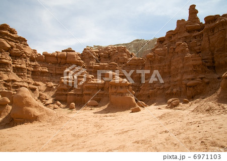 ゴブリンバレー 6971103