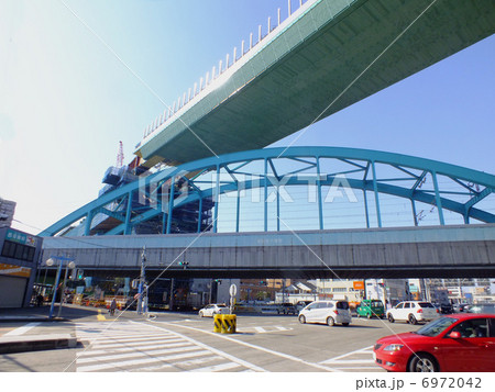 高速道路の架橋工事 高速道路の架橋工事 6972042