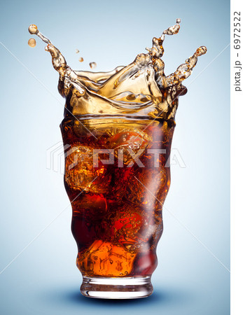 Cola splash isolated 6972522