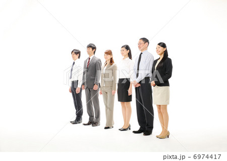 ビジネス・並ぶ（6人） 6974417