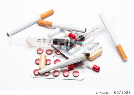 Vices of the western world 6975088