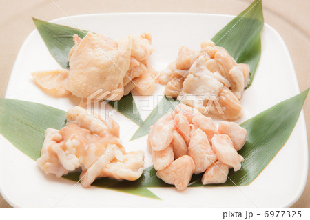 鶏盛合せ 6977325