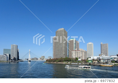 大川端リバーシティと中央大橋 6977832