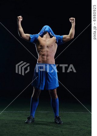 soccer player soccer player 6980925