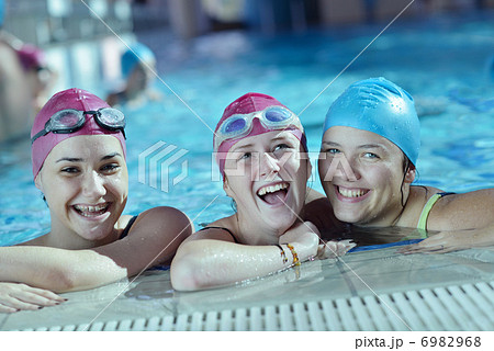 happy children group at swimming pool 6982968