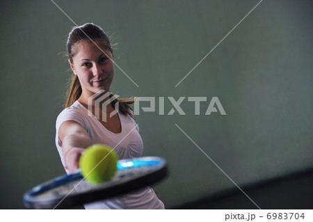 one young woman play tennis one young woman play tennis 6983704
