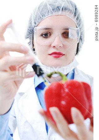 doctor with red papper doctor with red papper 6989284
