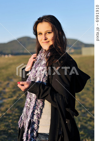 group of teens have fun outdoor group of teens have fun outdoor 6991910