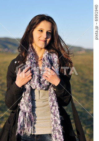 group of teens have fun outdoor group of teens have fun outdoor 6991940