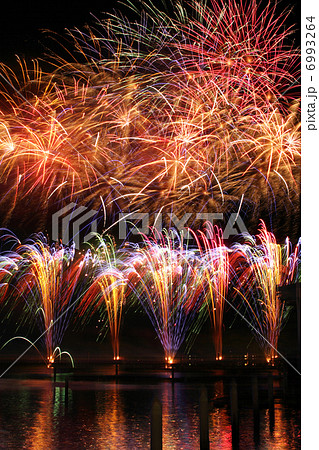 スターマイン　同一画角多重露出 6993264