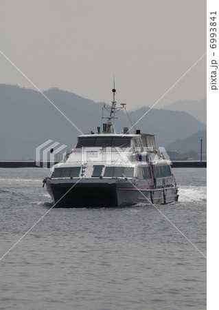 広島港　　高速旅客船ロイヤル千鳥 6993841