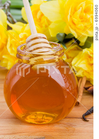 polyfloral honey polyfloral honey 6994060