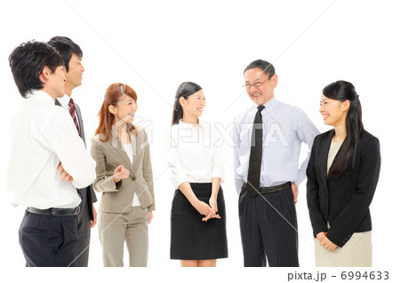 話す6人・ビジネス 6994633
