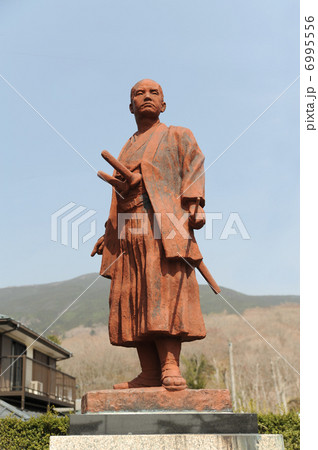 伊那半左衛門忠順像 6995556