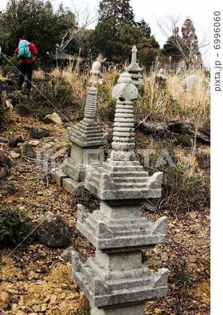 朝熊山経塚群 6996060
