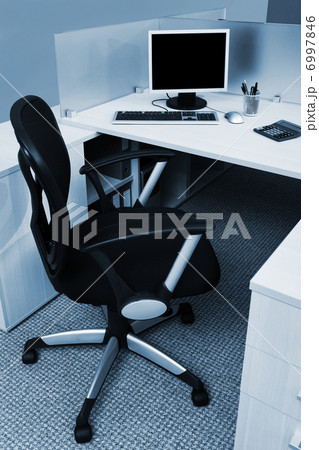 computer on a desk computer on a desk 6997846
