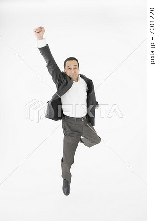 ジャンプする男性 ジャンプする男性 7001220