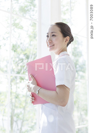 人物 女性 看護師