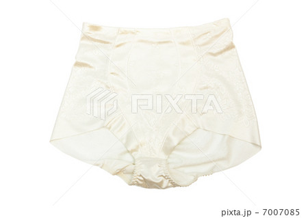 beige panties 7007085