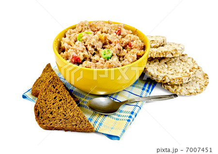Porridge rye flakes with bread on a napkin 7007451