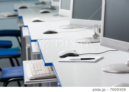 Computer room Computer room 7009309