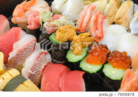 おいしい鮨盛合わせ 7009878
