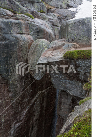 Famous rock Kreragbolten (Lysefjorden, Norway) 7015963