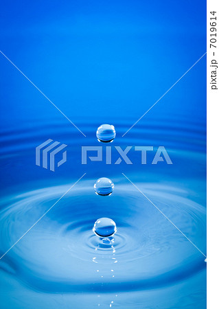 water fall 7019614