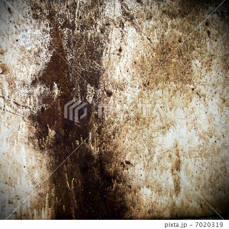 Grunge dirty metal sheet 7020319