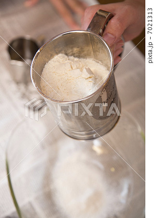 ミドルエイジ 7021313