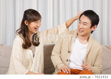 ミドルエイジ 7021432