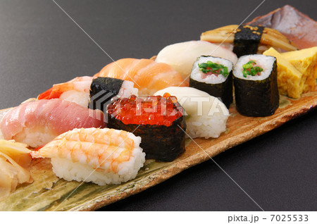 おいしい鮨盛合わせ 7025533